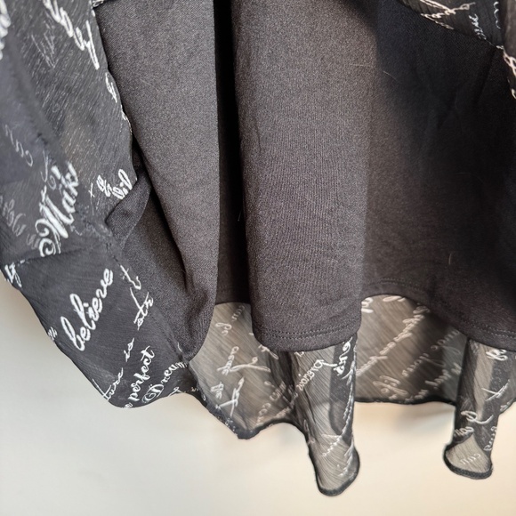 Tamara H women's Script Print Layered‎ Semi-Sheer 3/4 Sleeve Blouse Black 3X - Picture 7 of 14